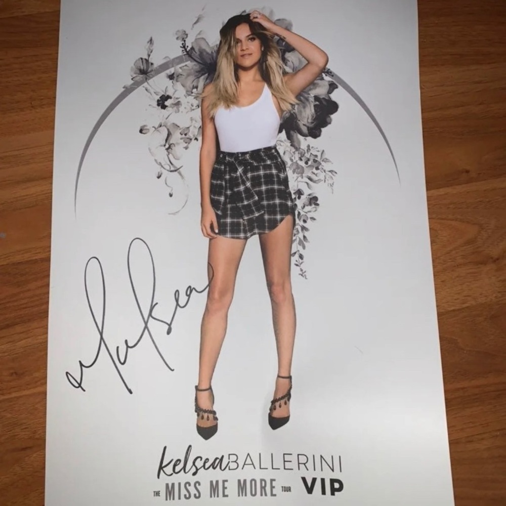 Kelsea Ballerini Autograph Poster